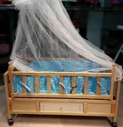 baby bed and swinging