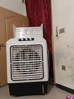 air cooler for sale neat and clean like new.