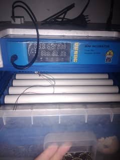 incubter for sale AC\DC 25eggs all ok koe masla nhi hy loc Karachi