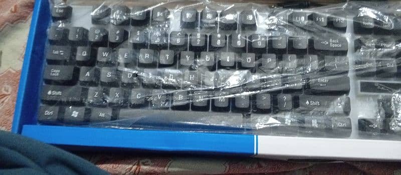 RGB GAMING KEYBOARD WITH MOUSE AVAILABLE 3