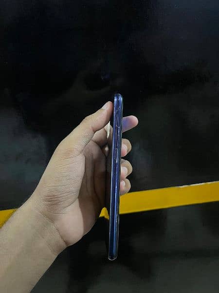 Vivo S1 6/128gb 4