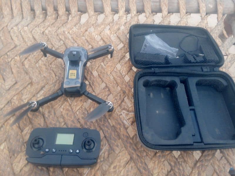 Drone For Sale | Lu 20 pro Drone With 2 batterys 0