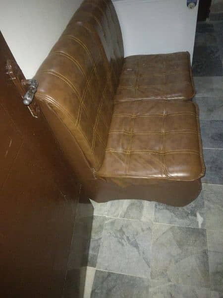 leather sofa 1