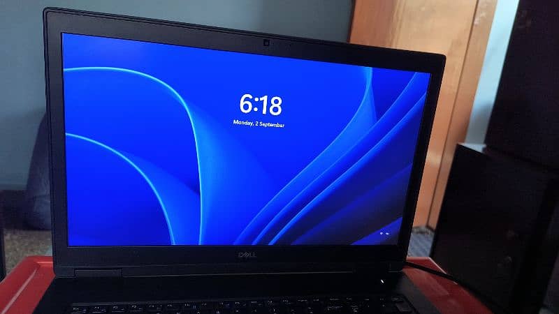 Dell precision 7730 (work station) 1