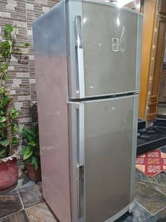 Dawlance Refrigerator 0