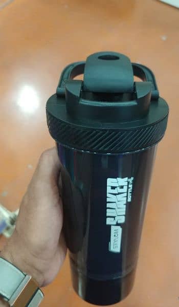 Protein Shaker 3