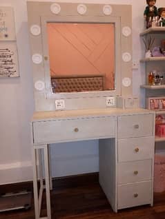 dressing table