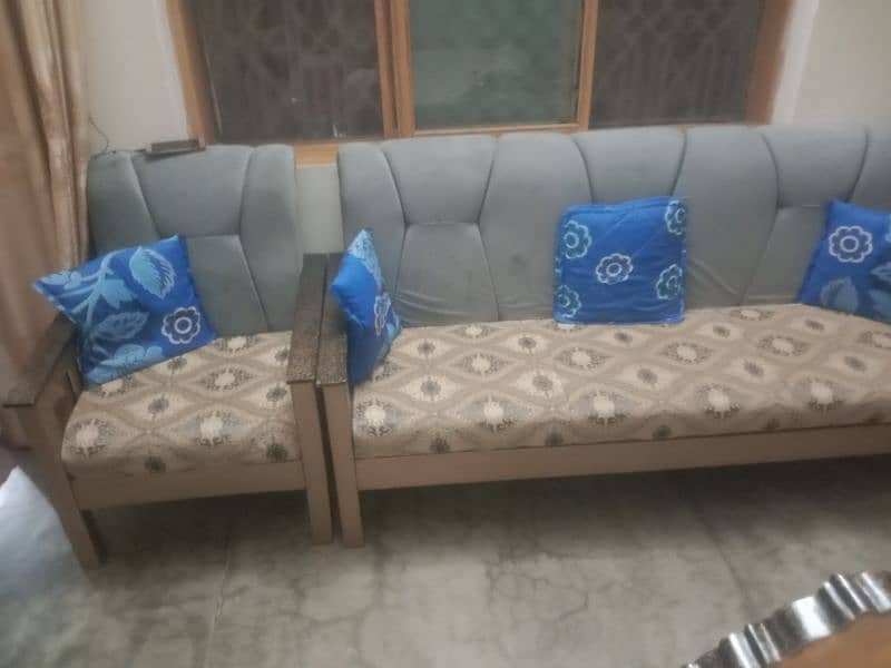 Brand new bed set with sofa and tables 6