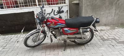 Honda 125 10/10 condition 2k24 model