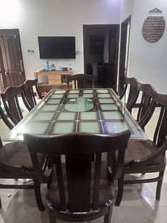 8 Chair Dining table