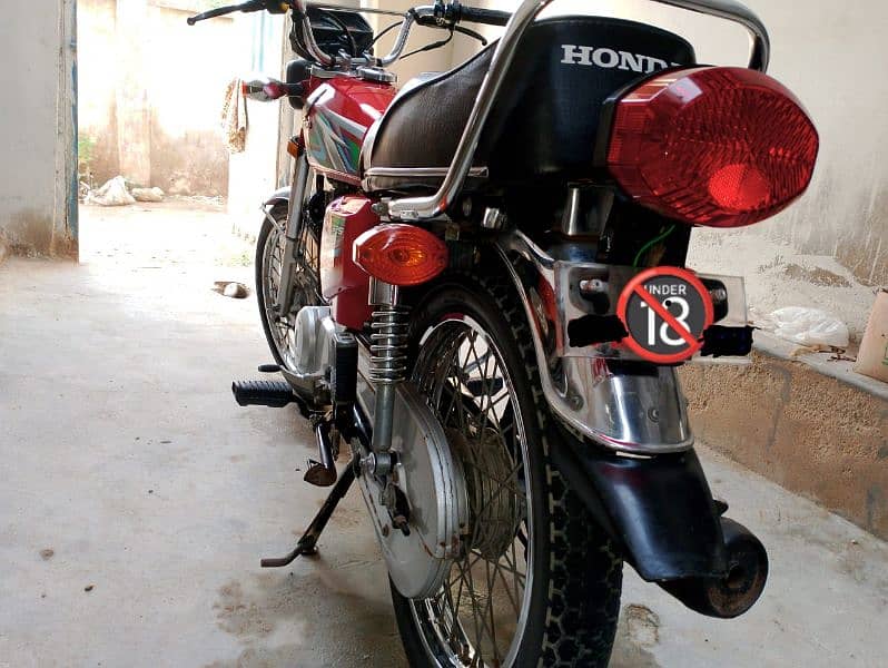 Honda CG 125 2023 6