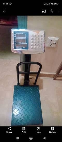 computerized weight scale