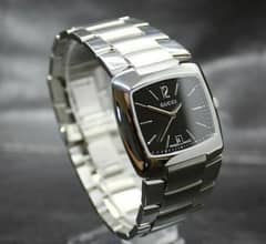 Gucci Men's Beautiful watch Louis Vuitton