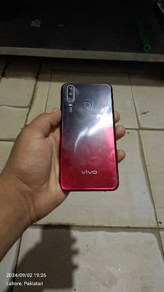 Vivo y15 for sale number 03001775820 call now 6