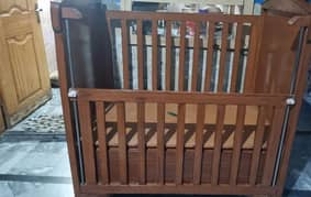 Baby crib/bed 0