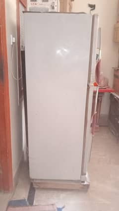 Dawlance fridge for sell