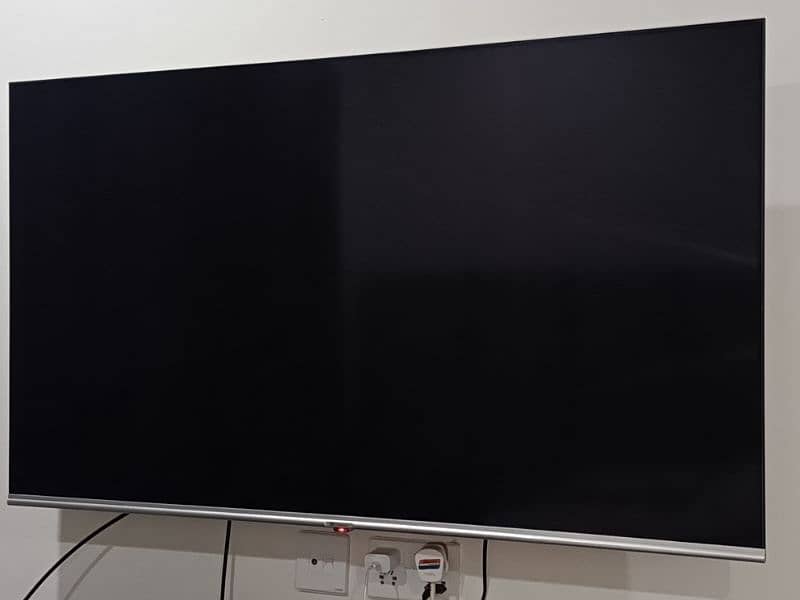 Selling Dawlance 4K UHD Smart TV (55 inch) - with orignal box-warranty 0