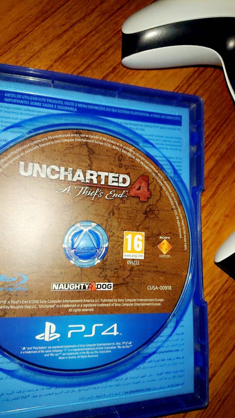 Ps4 the last of us remastered Uncharted 4 3