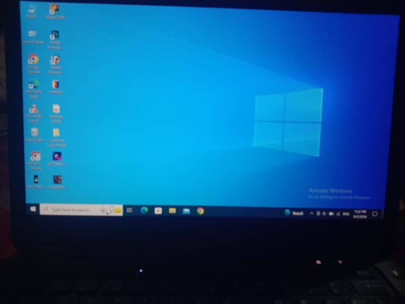 Dell i5 5th Generation with charger 3