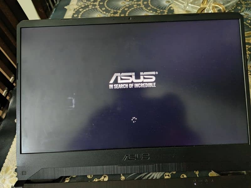 Asus Tuf Fx505dt Gtx 1650 Ryzen 5 3550h 16gb ram in average condition 6