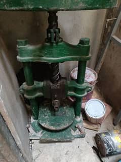 hand press machine