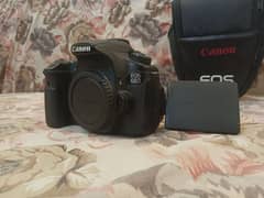 Canon 60D ( Like New)