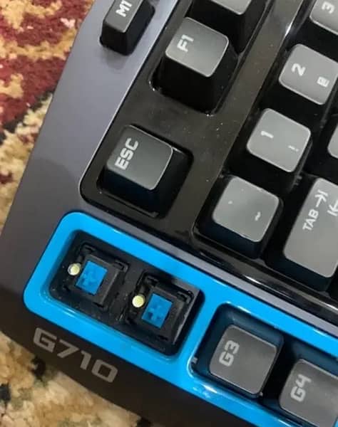 Logitech g710 Mechanical Gaming Keyboard 1