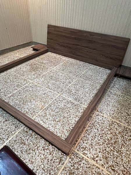 Vincent KING Size Bed With Side Tables 1