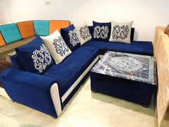 6 seater sofa with 6 caution's,