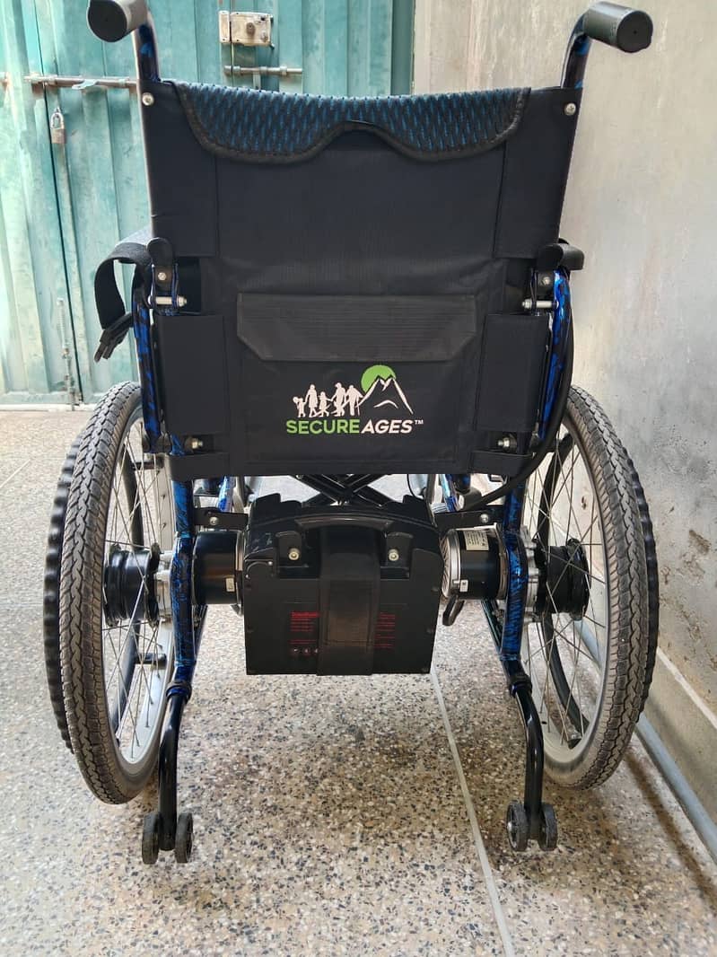 Electric wheelchair 3