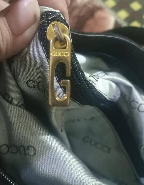 original Gucci brand sholder bag 1