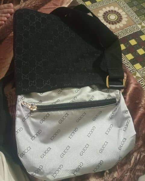 original Gucci brand sholder bag 13