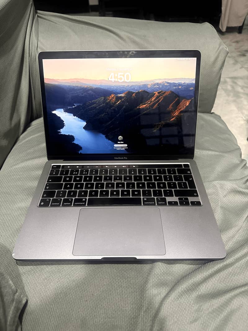 Macbook pro m1 Touchbar 16GB Ram 256GB SSD 2