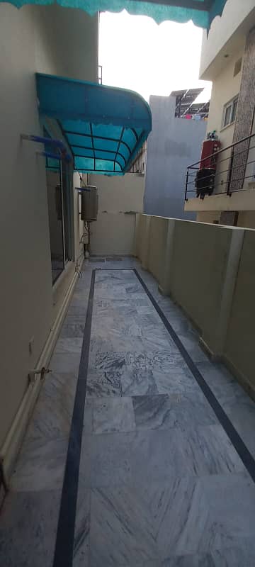 7 Marla Upper portion available for rent 14