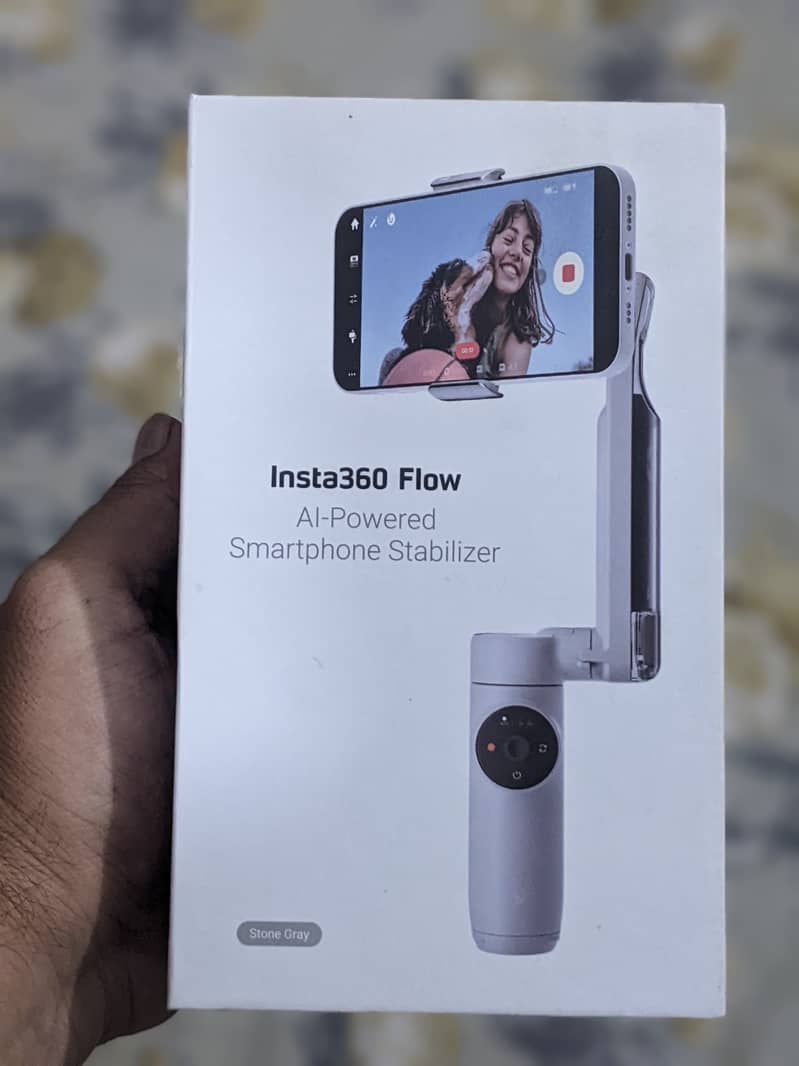 Insta 360 Flow-Smartphone Gimble (Brand New) Just Box Open 0