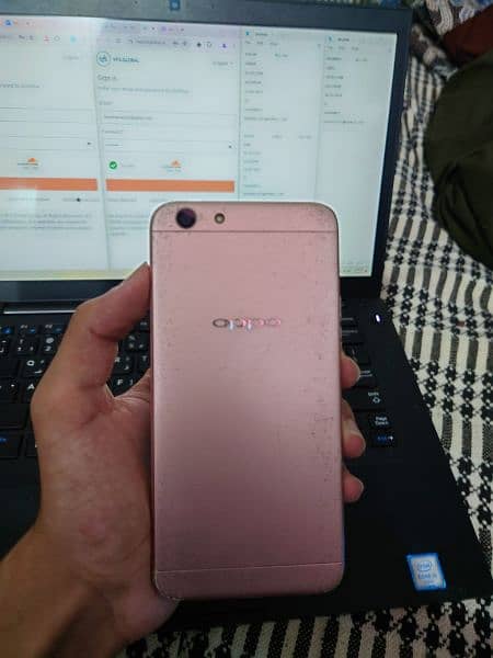 OPPO A57 0