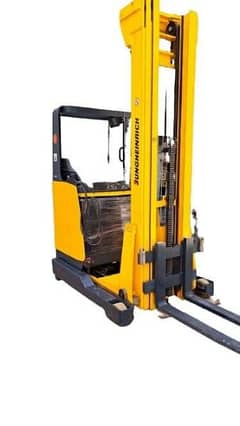 Jungheinrich/Reach Truck/lifter/Pallet lifter/1400kg/21ft/Forklifter