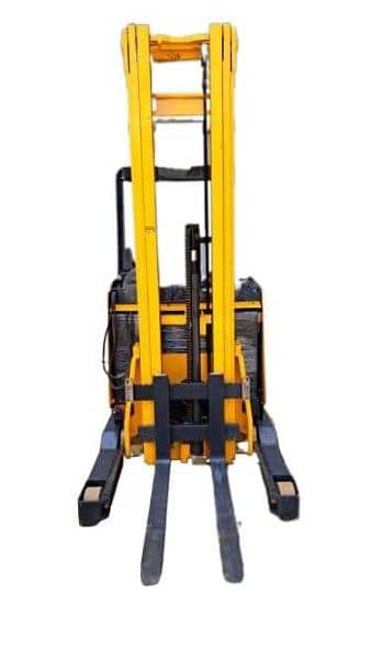 Jungheinrich/Reach Truck/lifter/Pallet lifter/1400kg/21ft/Forklifter 1