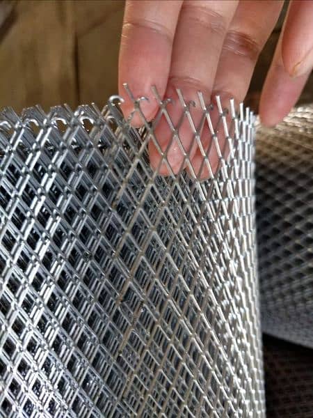 Razor Wire Barbed Wire Chain Link Fence Pole Jali Welded mesh 8