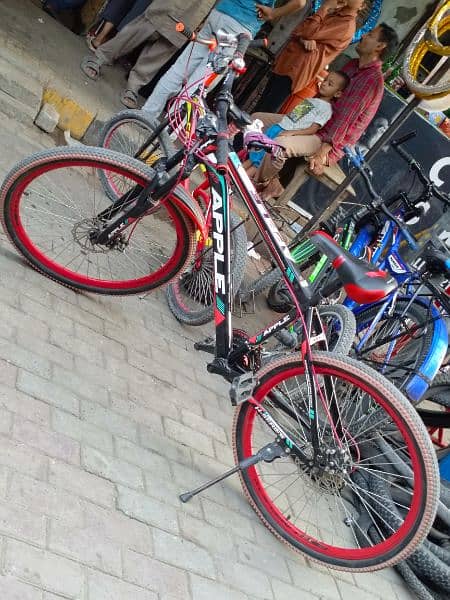 mountain cycle / apple model red colour 7