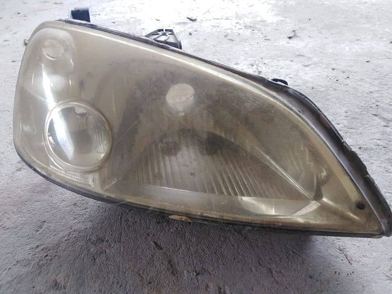 Honda civic 2002 headlight LH 3