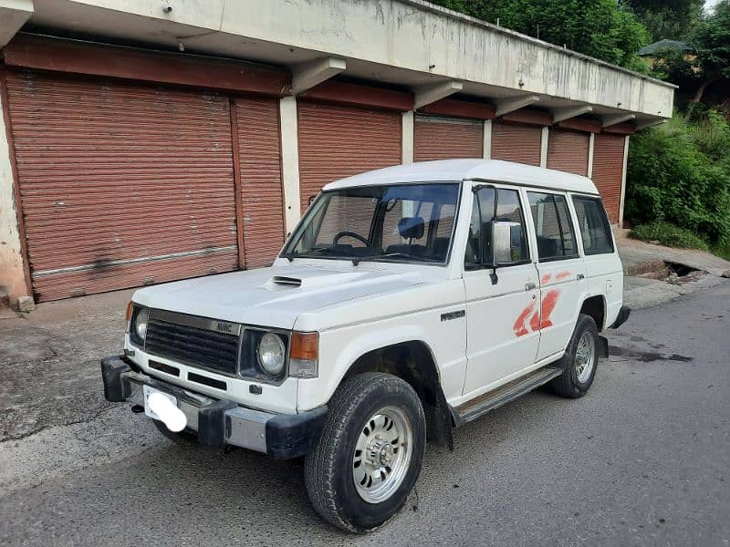 Mitsubishi Pajero 1991 0