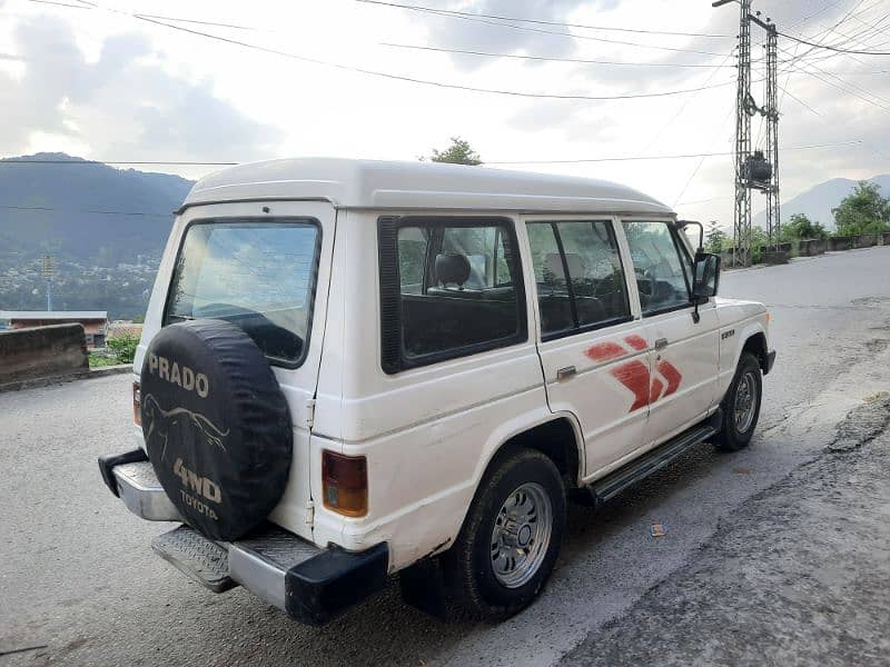 Mitsubishi Pajero 1991 2