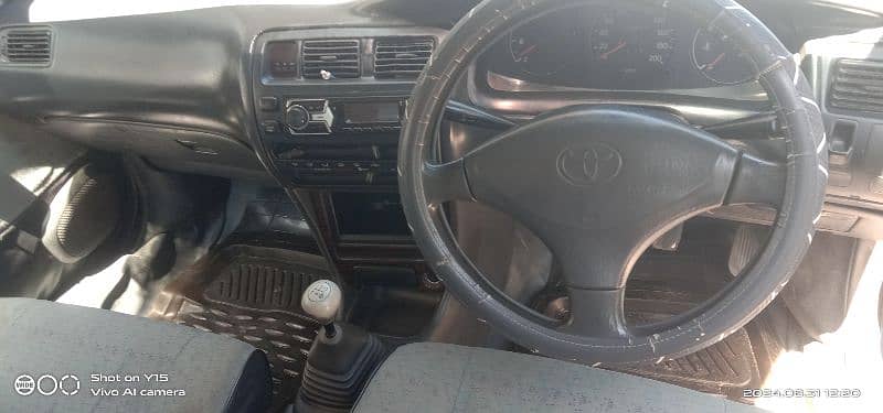 Toyota Corolla XE 2001 Good condition 4