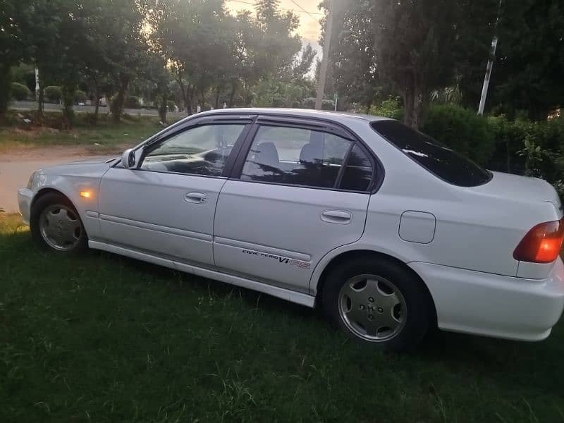 Honda Civic EXi 2000 6