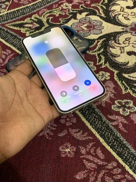 iphone 12 non pta  ha full saff condition ma ha water pack ha 2