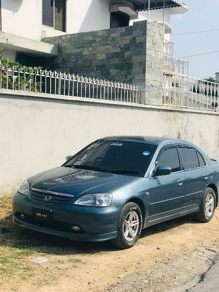 Honda Civic EXi 2004 1