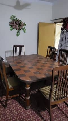 selling Dining table