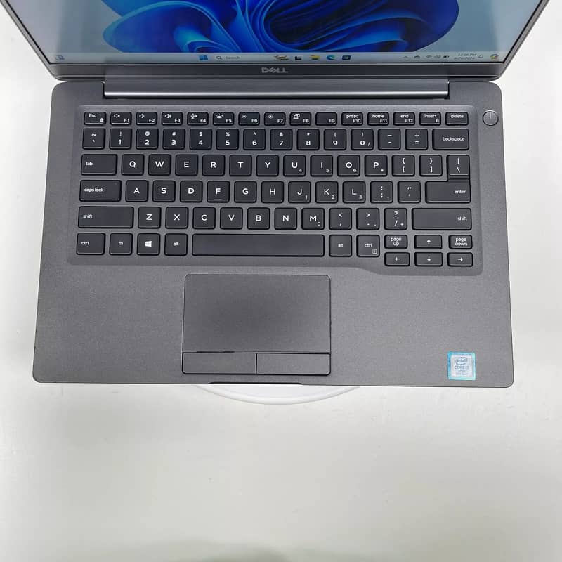 Dell Latitude 7400 Core i5 8th Gen Laptop 8GB RAM 256GB SSD 14" FHD 1