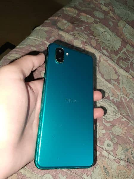 AQUOS R3 NON PTA 0